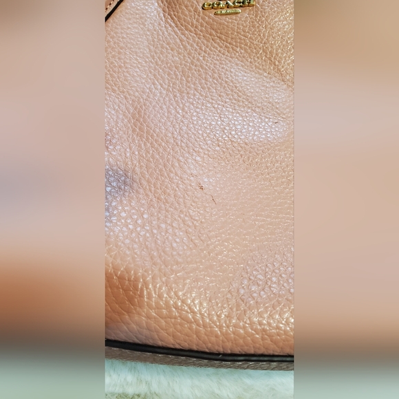 Coach Small Blush Pink Leather Crossbody Or Shoulder Bag. - Picture 9 of 9